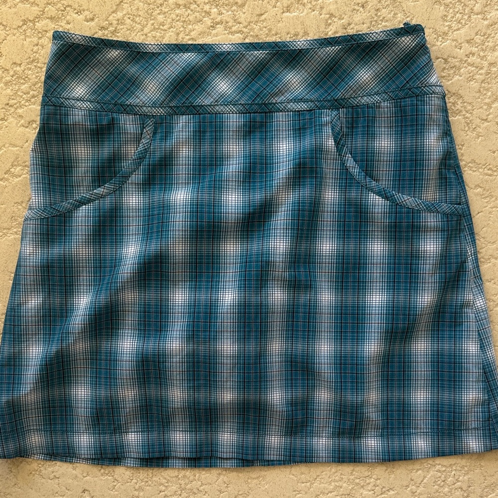 Annika Plaid Golf Skirt in Blue and White